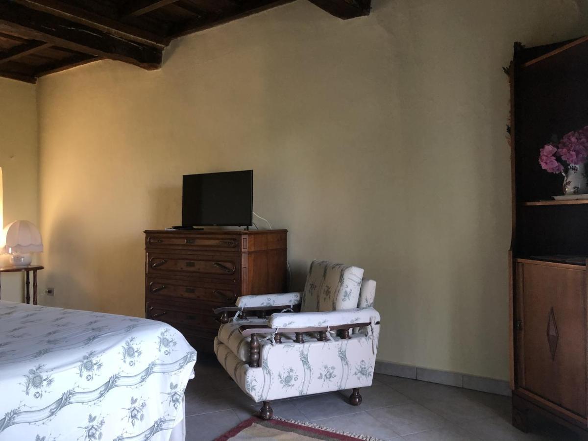 La Casa Di Pietro Hotel Cerrione Kültér fotó