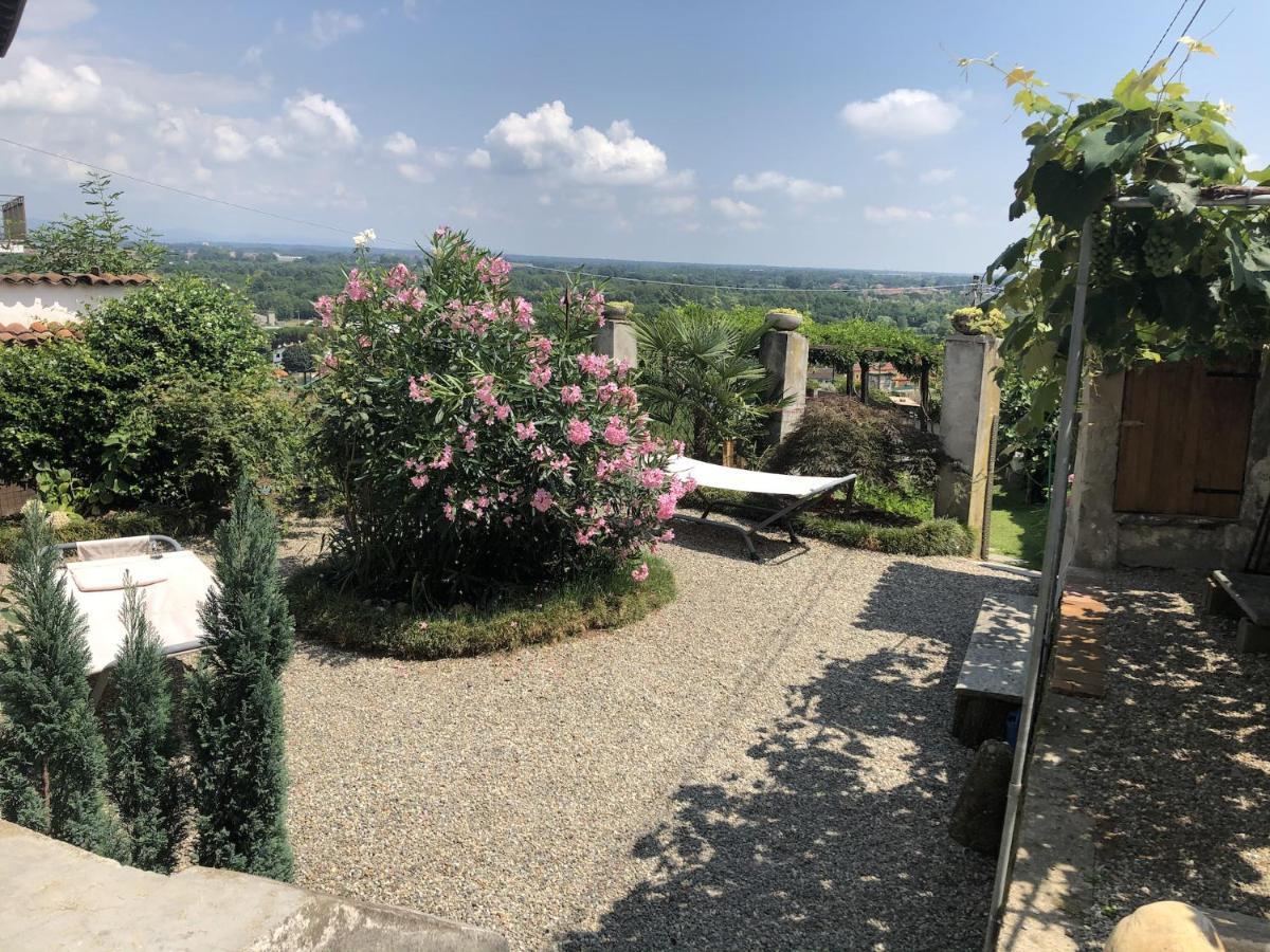 La Casa Di Pietro Hotel Cerrione Kültér fotó