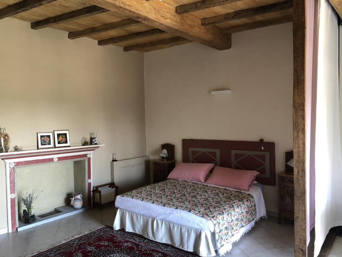 La Casa Di Pietro Hotel Cerrione Kültér fotó