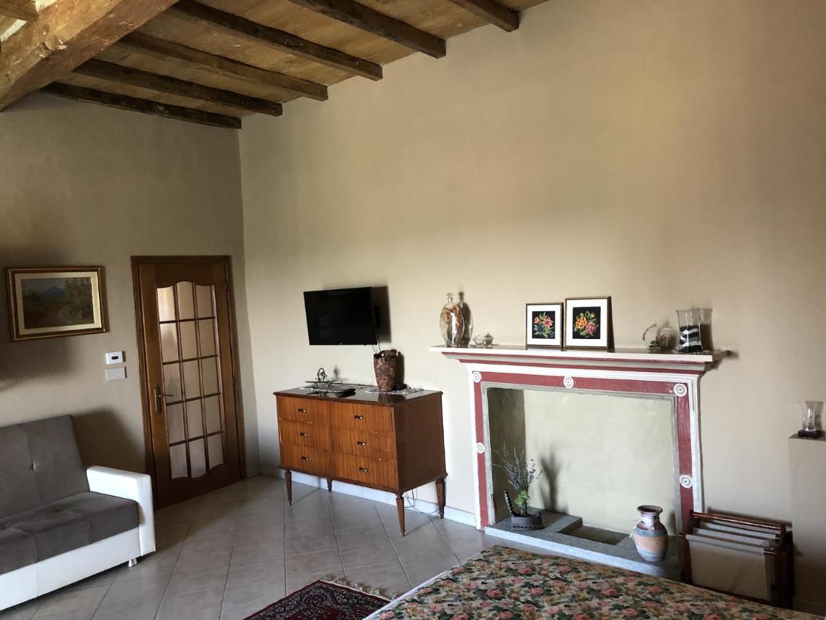 La Casa Di Pietro Hotel Cerrione Kültér fotó