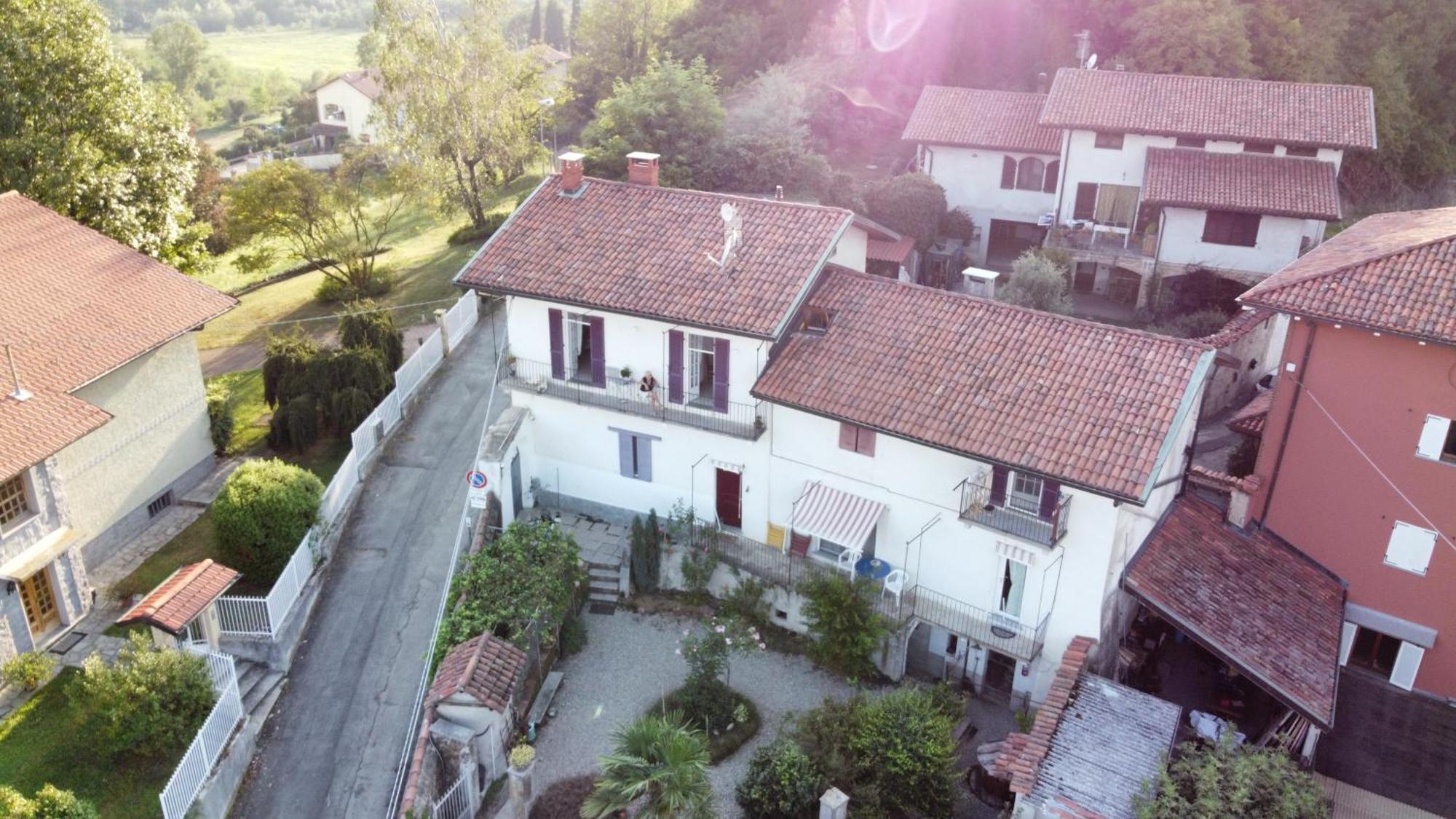 La Casa Di Pietro Hotel Cerrione Kültér fotó